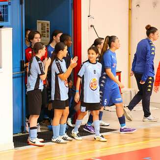 Tournoi SMOC de Futsal U15F à la Halle des Sports